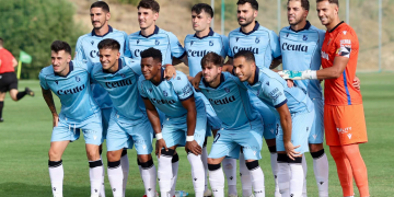 El Ceuta tropieza en su primer test de pretemporada ante el Juventud Torremolinos (1-0)