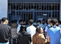 Casi 1,2 millones de migrantes solicitan su regularización en España y la mitad ya tiene permiso temporal