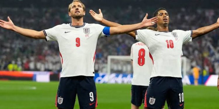 ¡Épico! Inglaterra vence 3-2 a un México heroico en el Azteca con un Bellingham imperial
