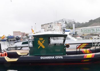 Tragedia en Ceuta: La Guardia Civil recupera el cuerpo de un joven tras precipitarse al mar en la zona del Desnarigado