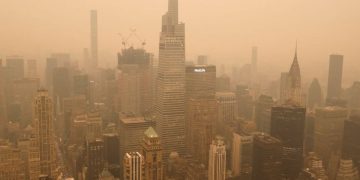 Alarma en Nueva York: el aire ya es nocivo para la salud y amenaza los eventos previos a la final del Mundial