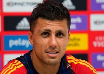 Rodri Hernández, el capitán del Balón de Oro ante el reto de su vida: “Hay que tener más ganas de ganar que miedo a perder”