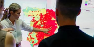 El Gobierno declara la emergencia de interés nacional en Madrid y Ávila tras desalojar a más de 11.500 personas por los incendios