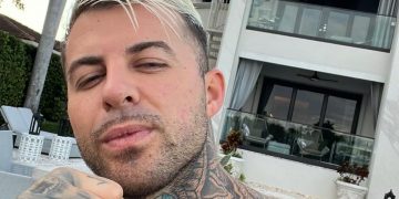 Amadeo Llados arremete contra las celebraciones por la victoria de España en el Mundial: «Sigues teniendo panza y sigues siendo pobre»