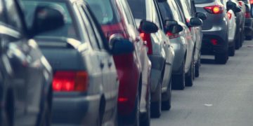Operación salida de agosto: caos de tráfico, huelga de Renfe, carreteras cortadas y rutas alternativas para evitar atascos