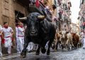 Primer encierro de San Fermín 2026: la ganadería Fuente Ymbro protagoniza una carrera rápida y limpia de dos minutos y 16 segundos