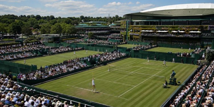 Horario y dónde ver por televisión el partido entre Jannik Sinner y Jan-Lennard Struff en los cuartos de final de Wimbledon 2026
