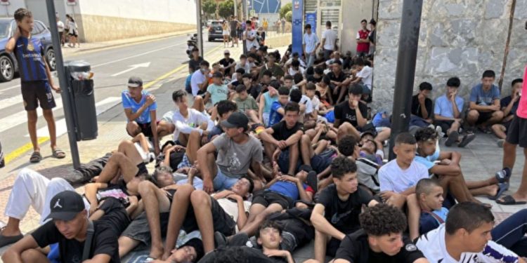 El límite de Ceuta: la ciudad no puede convertirse en un CETI permanente