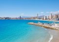 Muere una turista británica tras un accidente de parasailing en Benidorm y otro hombre resulta herido