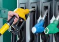 El Gobierno eleva a 20 céntimos la rebaja del gasóleo en septiembre tras dispararse su precio