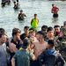 Decenas de jóvenes marroquíes vuelven voluntariamente desde Ceuta entre la frustración y el fracaso: “No me queda otra”