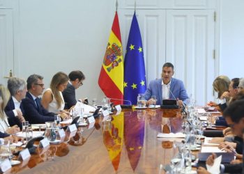 Directo: El Consejo de Ministros arranca con retraso