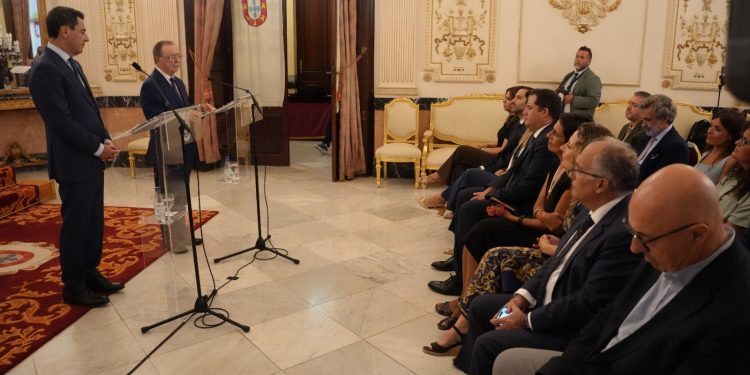 Vivas solicita al Gobierno agilizar devoluciones de migrantes en Ceuta