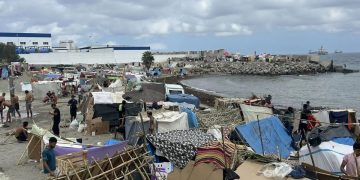 La Ciudad exige el desalojo urgente del asentamiento de migrantes junto a la desalinizadora