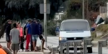 La Policía detecta en Ceuta una furgoneta sospechosa que transmitía consignas a grupos de migrantes