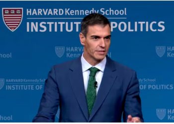 Las preguntas de los alumnos sobre corrupción, Pegasus y Venezuela desvían el discurso de Sánchez en Harvard