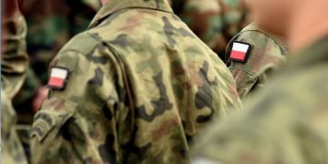 Polonia acelera su rearme ante la amenaza rusa: prepara la convocatoria de más de 300.000 reservistas y reclutas