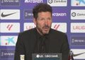 Diego Simeone destaca la figura de Julián Álvarez tras la derrota del Atlético de Madrid frente al Liverpool en Anfield