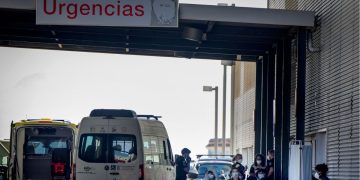 Alerta en las Urgencias de Ceuta: pacientes con infecciones a la fuga y sanitarios al límite