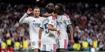 El Real Madrid encadena su tercer triunfo en Europa tras golear al Leipzig antes del Clásico (4-1)