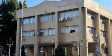 Vox llevará al pleno de la Asamblea la petición de dotar con armas largas a la Policía Local de Ceuta