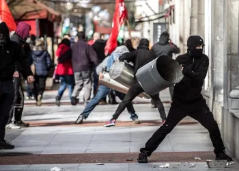 La Ertzaintza investiga a las organizaciones radicales Jardun y GKS por los altercados de ‘kale borroka’ y su defensa del retorno de ETA