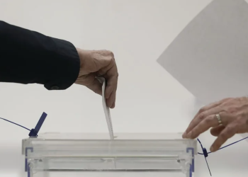 El INE inicia el envío de documentación electoral a españoles en el extranjero
