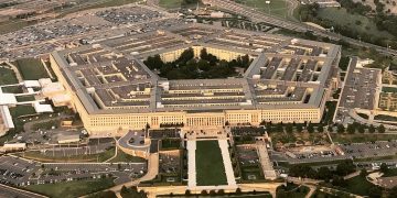 El Pentágono activa el plan «Fortress» y blinda sus bases para resistir 90 días en caso de una guerra mundial