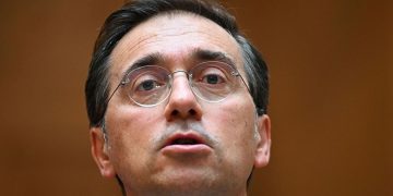 Ley de nietos: el PP exige a Exteriores que retire a 163.020 del censo