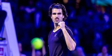 Alcaraz vence a Basilashvili en el torneo de Viena y amplía su pleno de victorias en torneos 500