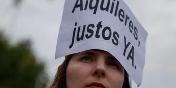 El Gobierno publica en el BOE los dos nuevos decretos de vivienda: el primero entra en vigor este jueves y la prórroga de alquileres se aplaza al 15 de noviembre