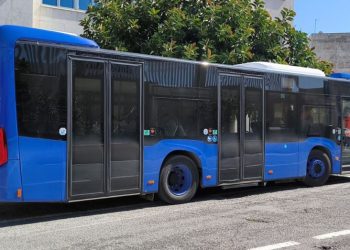 Corte de carretera afecta al servicio de autobuses en el Príncipe