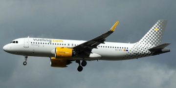 Un aviso de bomba obliga a activar un dispositivo de emergencia en un avión de Vueling en Gran Canaria