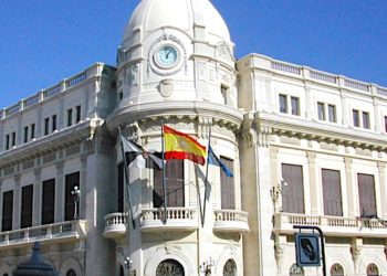 Ceuta ya tiene calendario laboral para 2027: contará con 12 festivos y cinco puentes a lo largo del año
