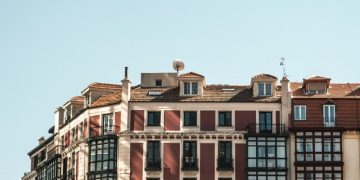 Los caseros empiezan a retirar sus pisos del alquiler hacia la compraventa ante la incertidumbre regulatoria