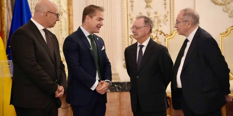 Juan Vivas agradece a las Cámaras de Comercio su apoyo en Ceuta