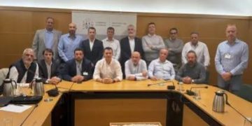 Desalojados policías y guardias civiles que se encerraron en Interior por una jubilación digna