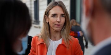 Feijóo consolida el perfil ideológico del PP: Cayetana Álvarez de Toledo será la ‘número dos’ por Madrid y Borja Sémper el ‘número tres’