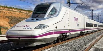 Interrumpida la circulación en la línea de alta velocidad Madrid-Andalucía tras el alcance entre dos trenes