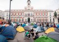 La Delegación del Gobierno rechaza disolver la acampada de Sol al advertir del riesgo de altercados y «peligro físico»