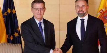 PP y Vox disparan su ventaja y superarían holgadamente la mayoría absoluta ante el retroceso del PSOE