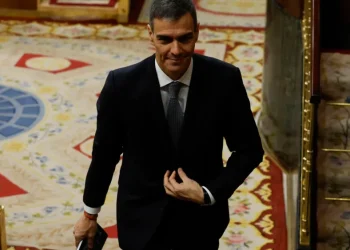 Pedro Sánchez promete subir el Salario Mínimo «todos los años» que gobierne y acusa al PP de atacar el sistema de pensiones