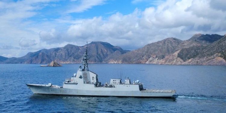 España interceptó órdenes de la Marina marroquí a pesqueros para vulnerar aguas españolas
