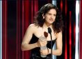 Rosalía triunfa en los Premios Billboard Latinos con tres galardones y una encendida defensa de la música en español