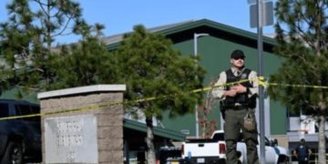 Cuatro muertos, entre ellos tres niños, en un tiroteo en una escuela primaria de Oregón: el agresor de 16 años fue abatido