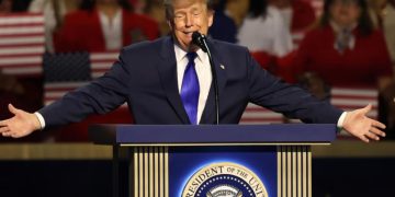 Donald Trump sugiere rebautizar el Pacífico o el Atlántico como «Océano Trump» u «Océano de las Américas»