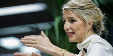 Trabajo prepara una subida del Salario Mínimo Interprofesional que rondará el 5% antes de las elecciones